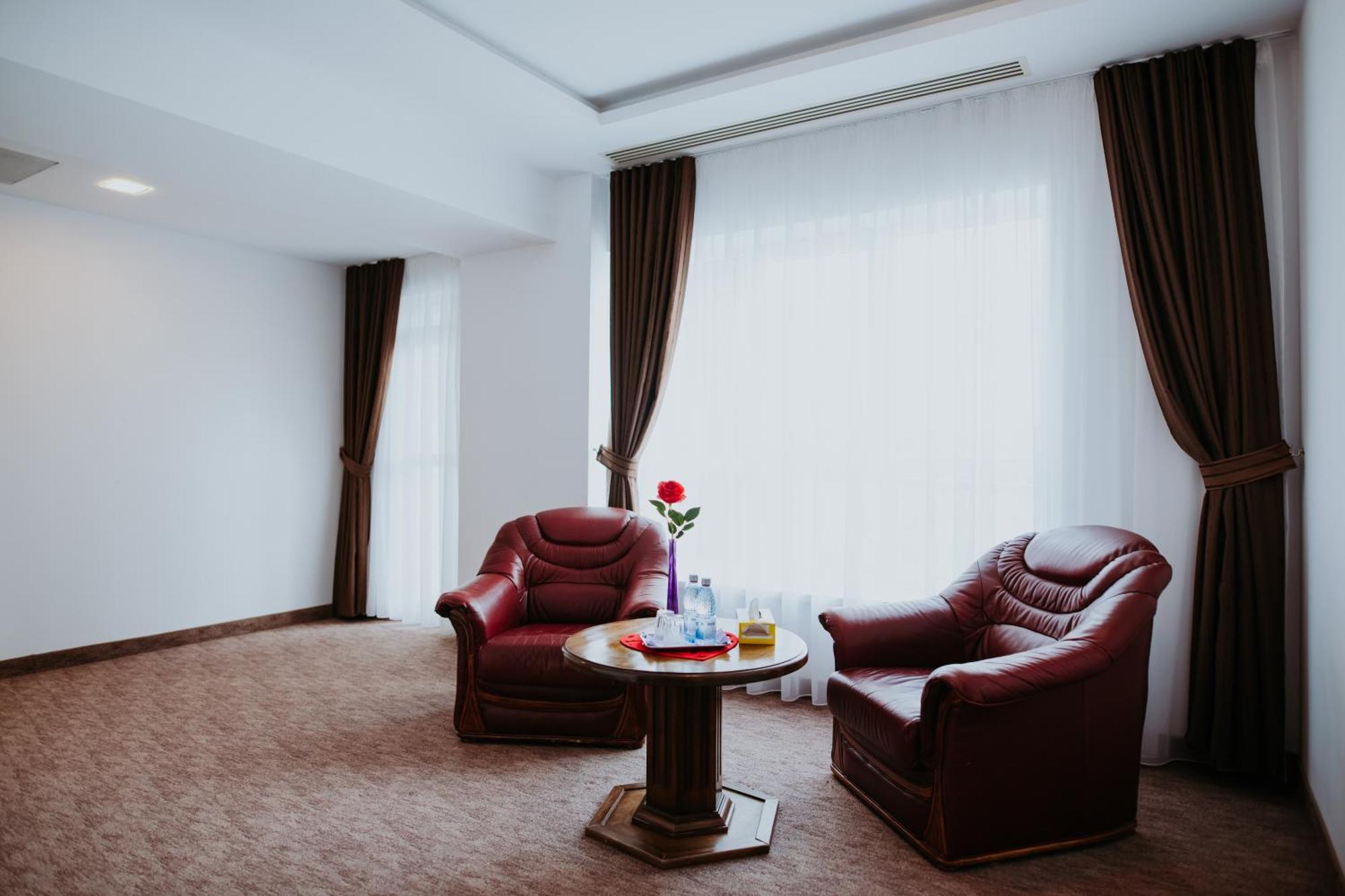 Hotel Select Sibiu Exterior foto