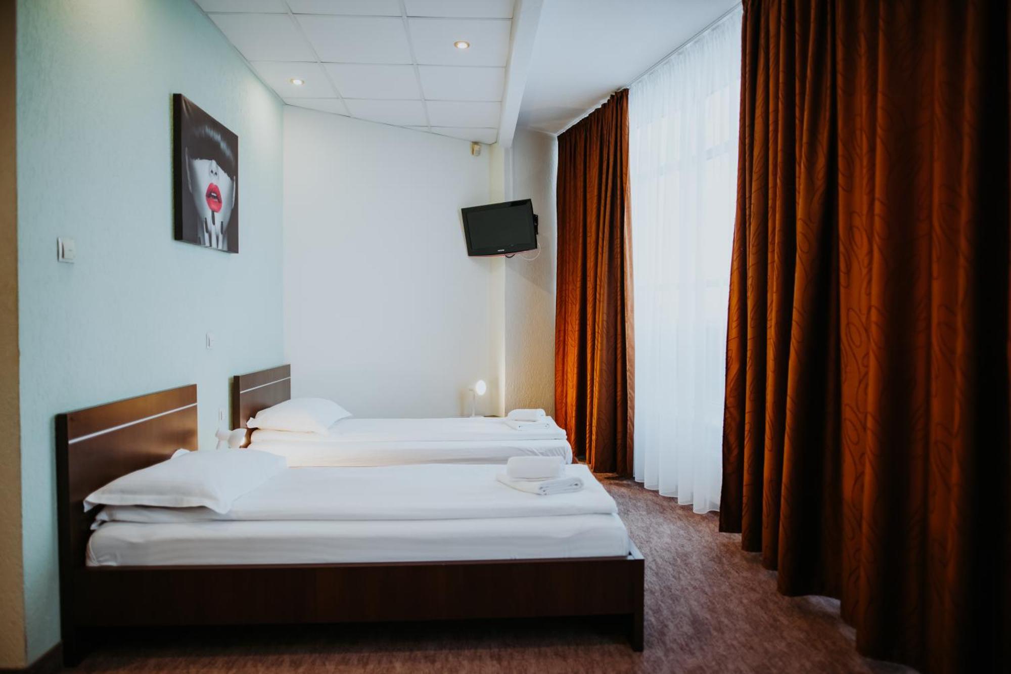 Hotel Select Sibiu Exterior foto