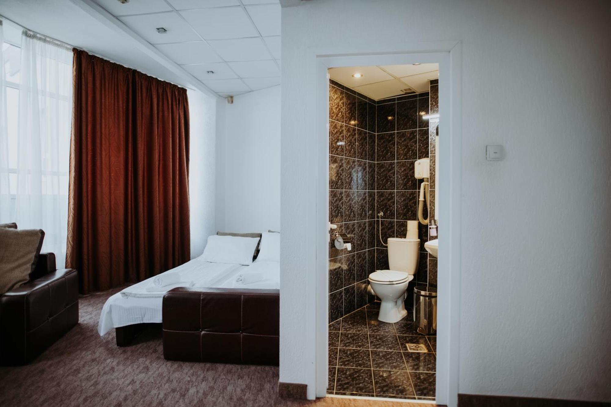 Hotel Select Sibiu Exterior foto