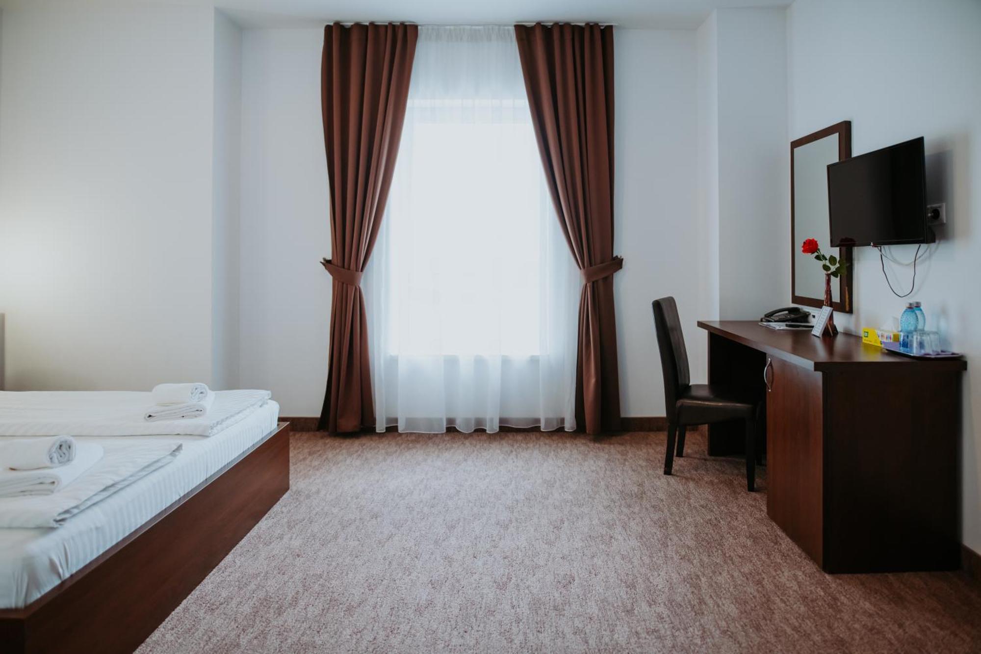 Hotel Select Sibiu Exterior foto