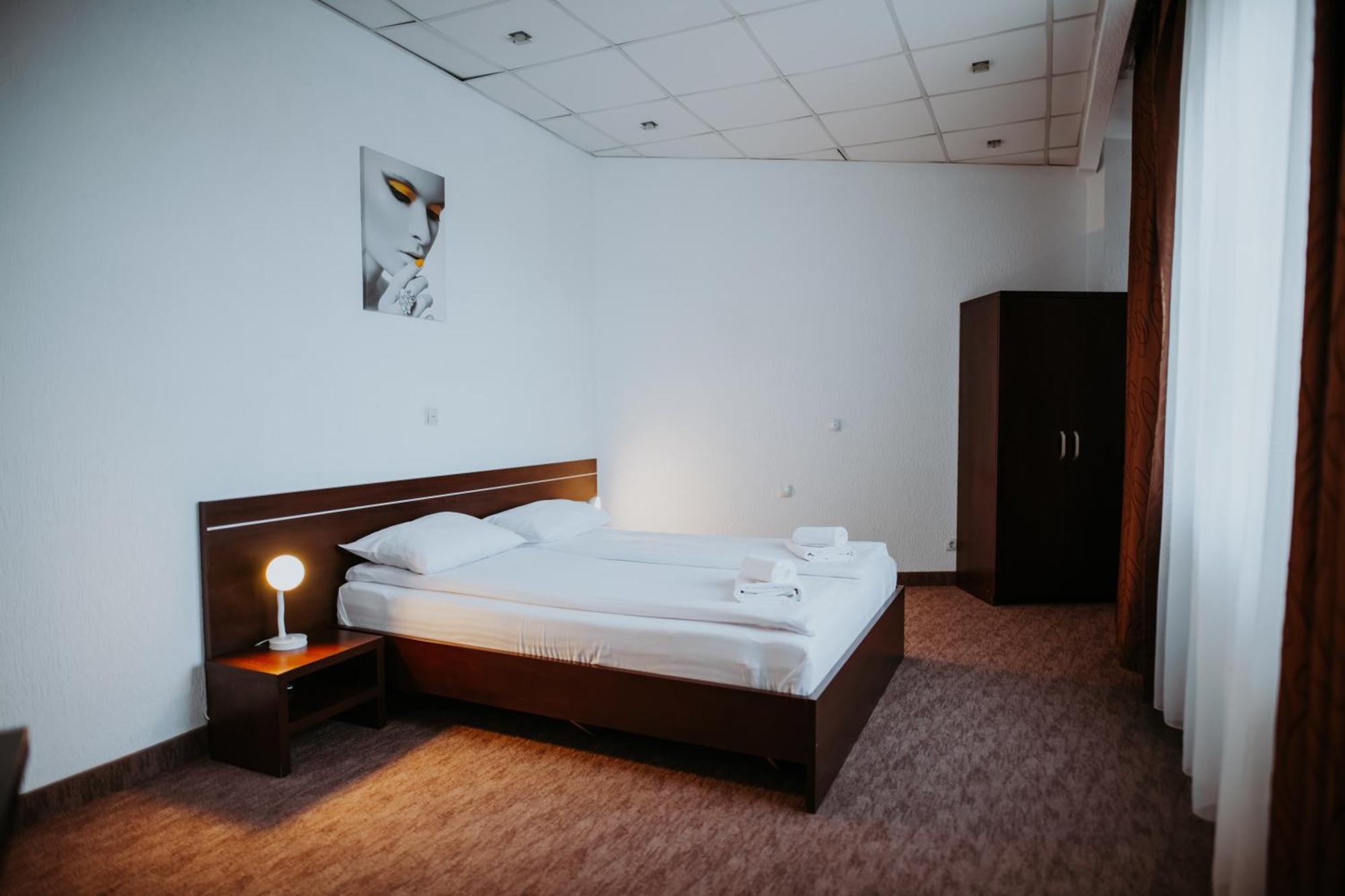 Hotel Select Sibiu Exterior foto