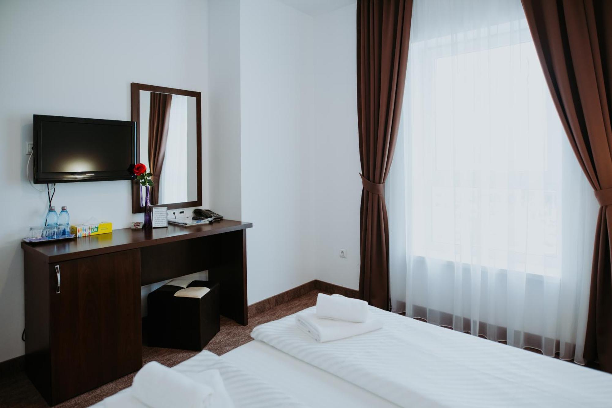 Hotel Select Sibiu Exterior foto