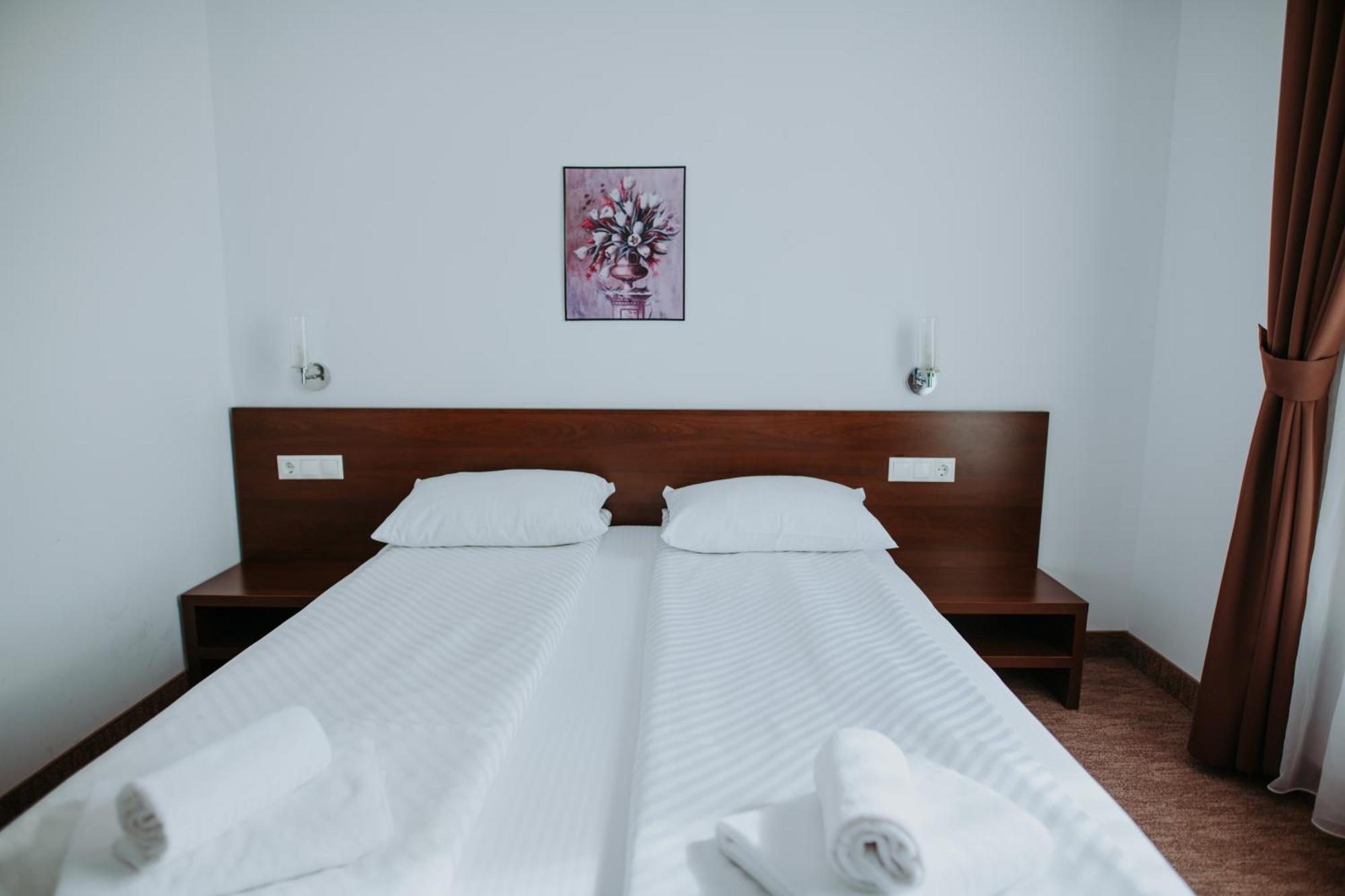 Hotel Select Sibiu Exterior foto