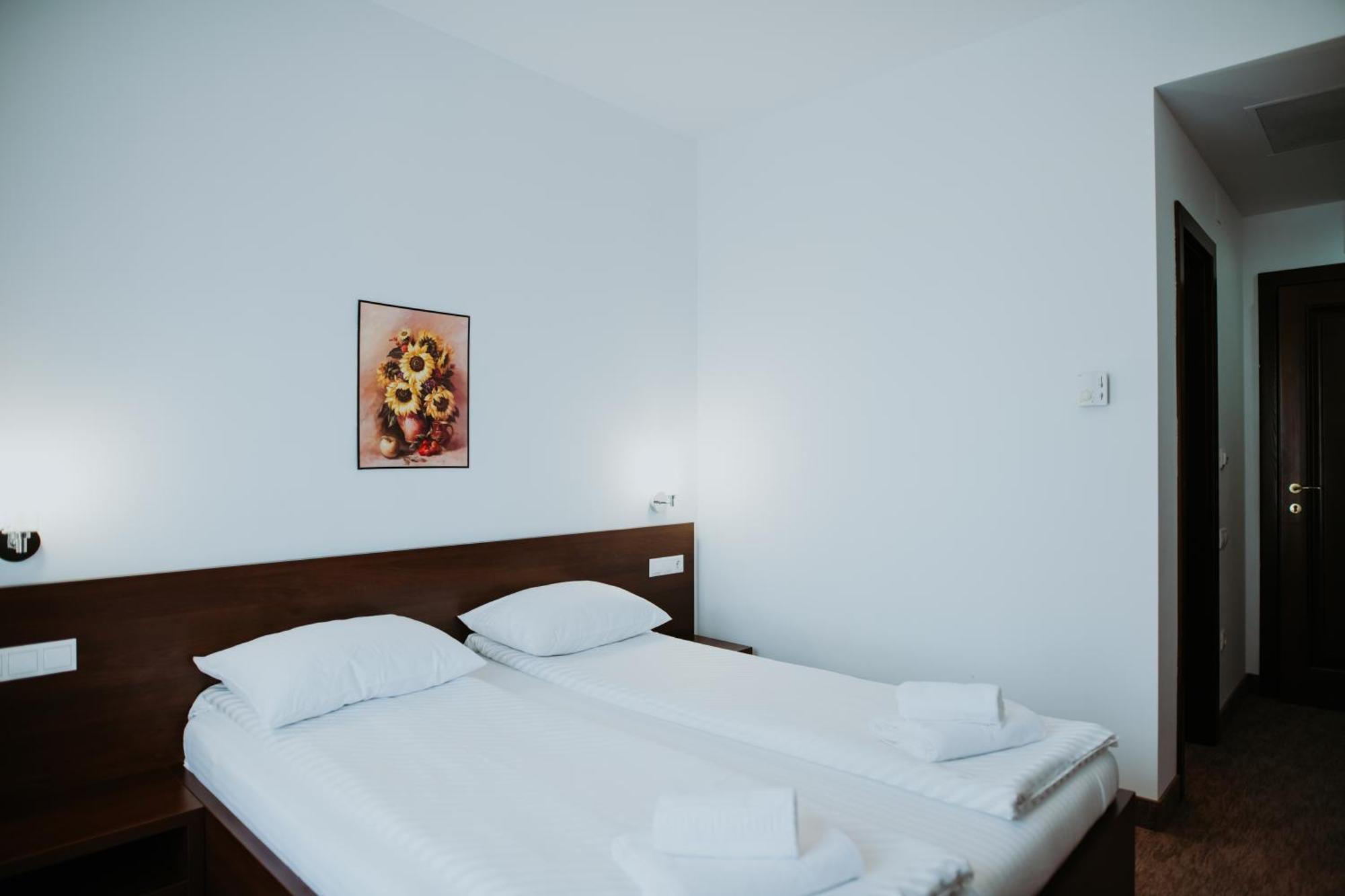 Hotel Select Sibiu Exterior foto